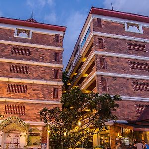 Raming Lodge Hotel & Spa